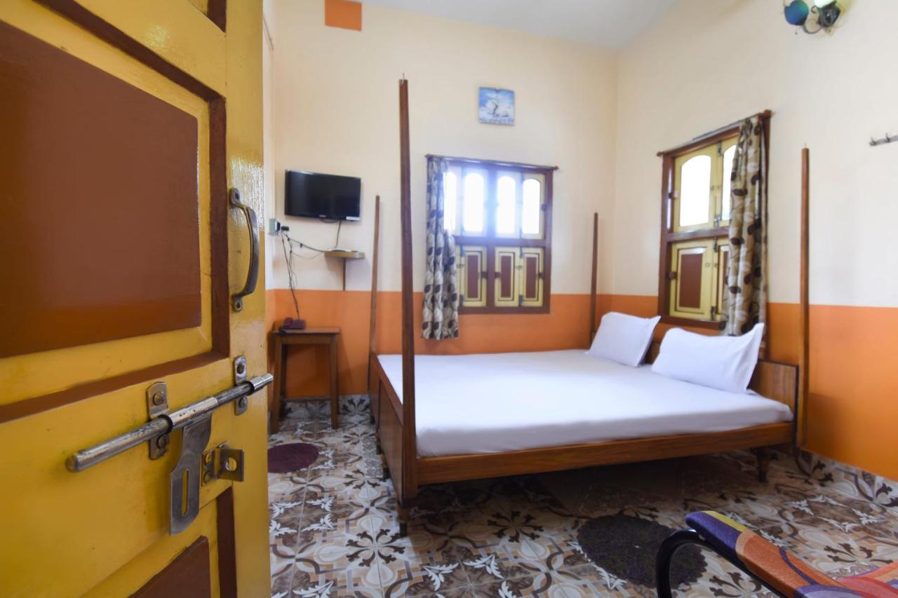 Spot On 48582 Monalisa Lodge Bānkura Kültér fotó